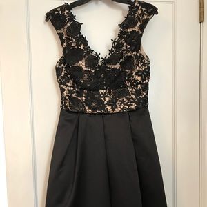JS Collections Lace Cocktail Dress
